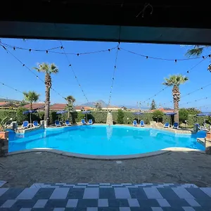  Aparthotel Soleada Club